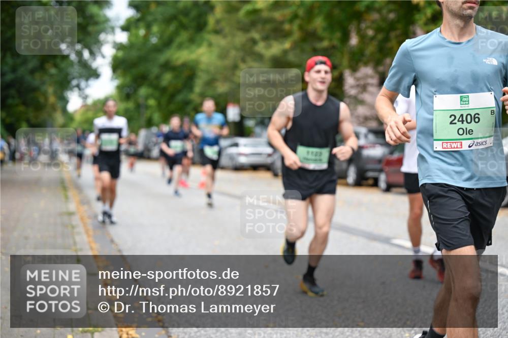 21.09.2025 - PSD Bank Halbmarathon Dr. Thomas Lammeyer http://msf.ph/oto/8921857 21.09.2025 10:41:20 Laufen 3128, 2406 meine-sportfotos.de