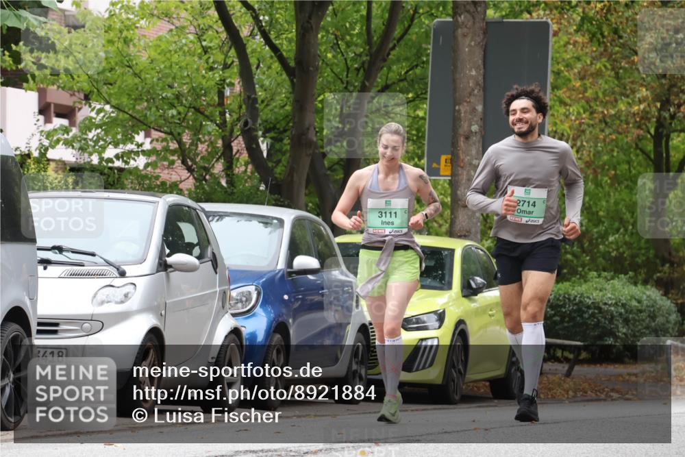 21.09.2025 - PSD Bank Halbmarathon Luisa Fischer http://msf.ph/oto/8921884 21.09.2025 12:07:00 Laufen 3418, 3111, 4, 2714 meine-sportfotos.de