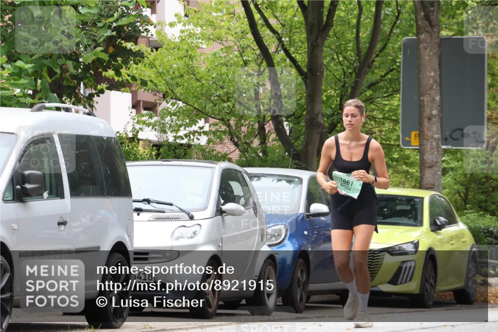 21.09.2025 - PSD Bank Halbmarathon Luisa Fischer http://msf.ph/oto/8921915 21.09.2025 12:07:05 Laufen 3418, 1661 meine-sportfotos.de