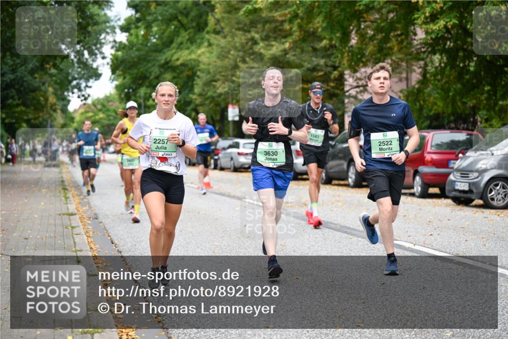 21.09.2025 - PSD Bank Halbmarathon Dr. Thomas Lammeyer http://msf.ph/oto/8921928 21.09.2025 10:41:24 Laufen 3437, 31, 2257, 3630, 1583, 2522 meine-sportfotos.de