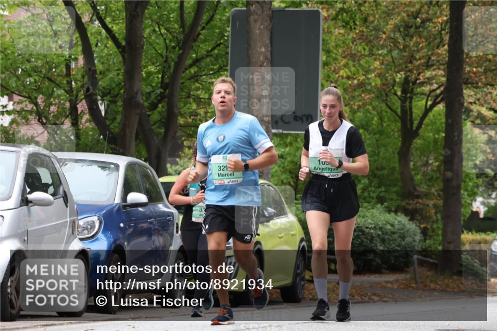21.09.2025 - PSD Bank Halbmarathon Luisa Fischer http://msf.ph/oto/8921934 21.09.2025 12:07:09 Laufen 3, 329, 105 meine-sportfotos.de