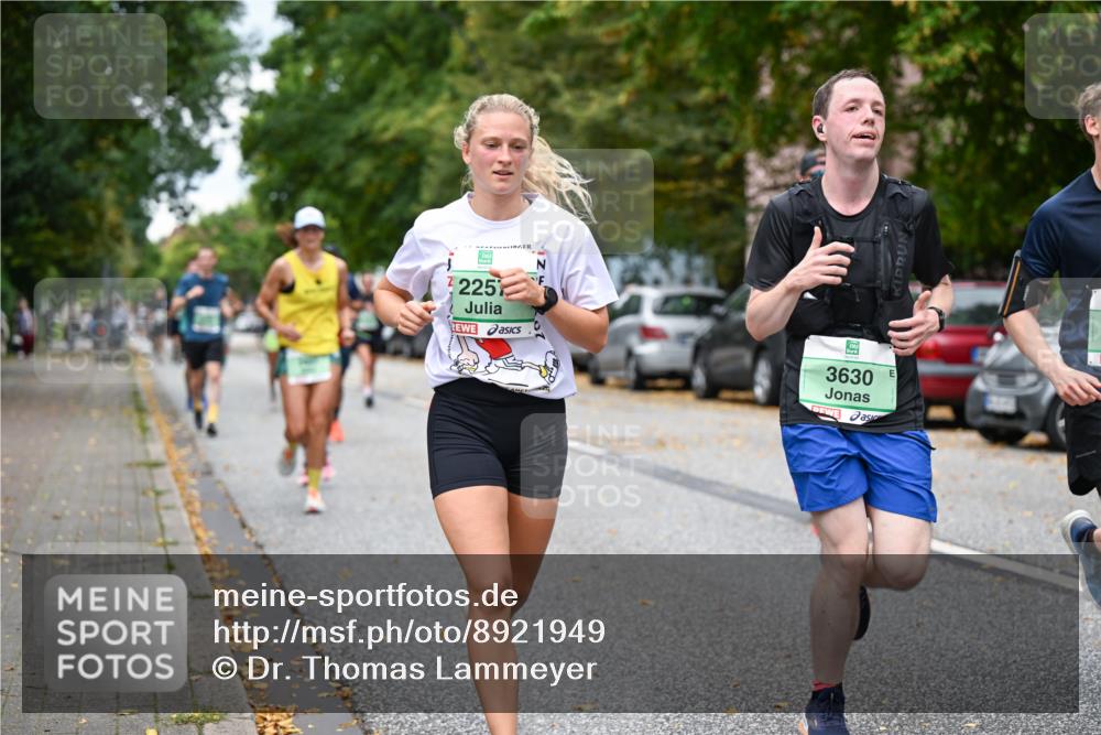 21.09.2025 - PSD Bank Halbmarathon Dr. Thomas Lammeyer http://msf.ph/oto/8921949 21.09.2025 10:41:24 Laufen 225, 3630 meine-sportfotos.de