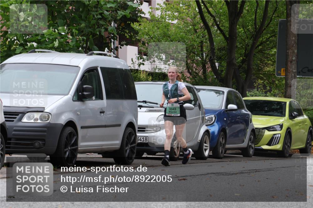 21.09.2025 - PSD Bank Halbmarathon Luisa Fischer http://msf.ph/oto/8922005 21.09.2025 12:07:28 Laufen 6418, 3343 meine-sportfotos.de