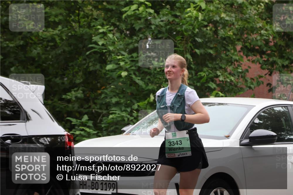 21.09.2025 - PSD Bank Halbmarathon Luisa Fischer http://msf.ph/oto/8922027 21.09.2025 12:07:33 Laufen 1199, 3343 meine-sportfotos.de