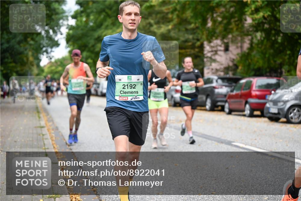 21.09.2025 - PSD Bank Halbmarathon Dr. Thomas Lammeyer http://msf.ph/oto/8922041 21.09.2025 10:41:29 Laufen 2192 meine-sportfotos.de