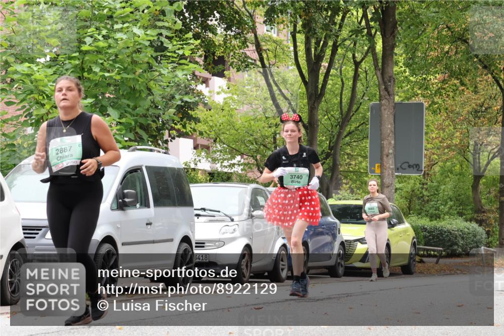21.09.2025 - PSD Bank Halbmarathon Luisa Fischer http://msf.ph/oto/8922129 21.09.2025 12:07:56 Laufen 2887, 6418, 3740, 3683 meine-sportfotos.de