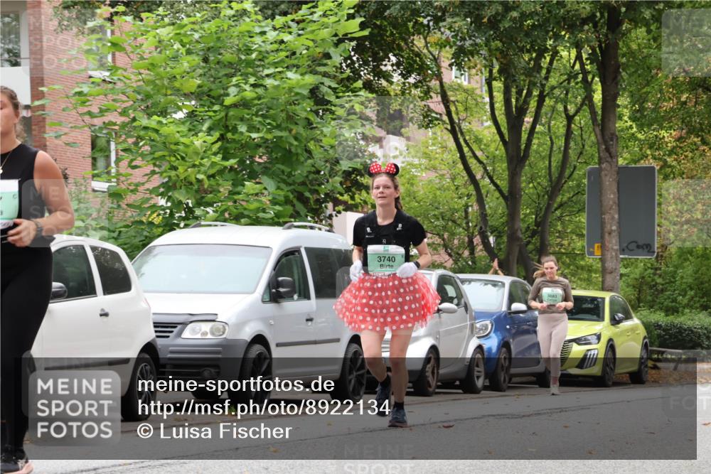 21.09.2025 - PSD Bank Halbmarathon Luisa Fischer http://msf.ph/oto/8922134 21.09.2025 12:07:57 Laufen 3, 3740, 3683 meine-sportfotos.de