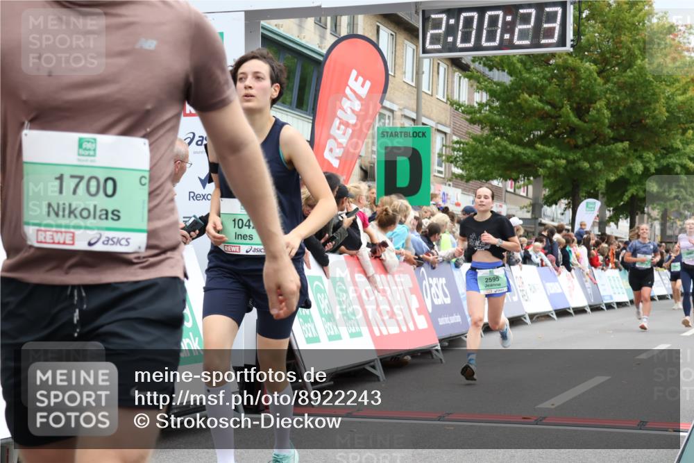 21.09.2025 - PSD Bank Halbmarathon Strokosch-Dieckow http://msf.ph/oto/8922243 21.09.2025 11:59:47 Ziel 1042, 1367, 1700, 2549, 2558, 2581, 2595, 2645, 3217, 3990 meine-sportfotos.de