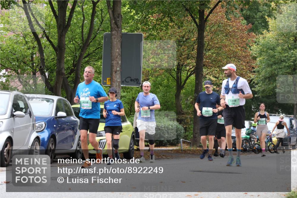 21.09.2025 - PSD Bank Halbmarathon Luisa Fischer http://msf.ph/oto/8922249 21.09.2025 12:08:34 Laufen 4008, 1448, 2987, 3621, 1449, 3409 meine-sportfotos.de