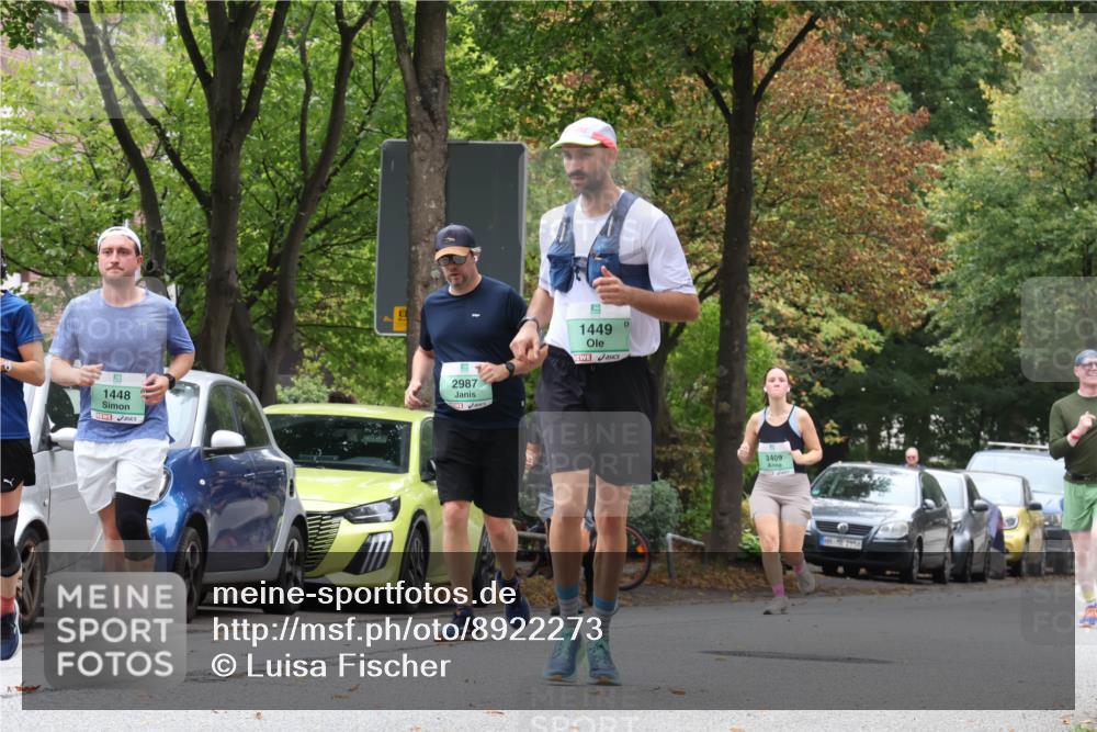 21.09.2025 - PSD Bank Halbmarathon Luisa Fischer http://msf.ph/oto/8922273 21.09.2025 12:08:38 Laufen 1448, 2987, 1449, 3409, 2956 meine-sportfotos.de