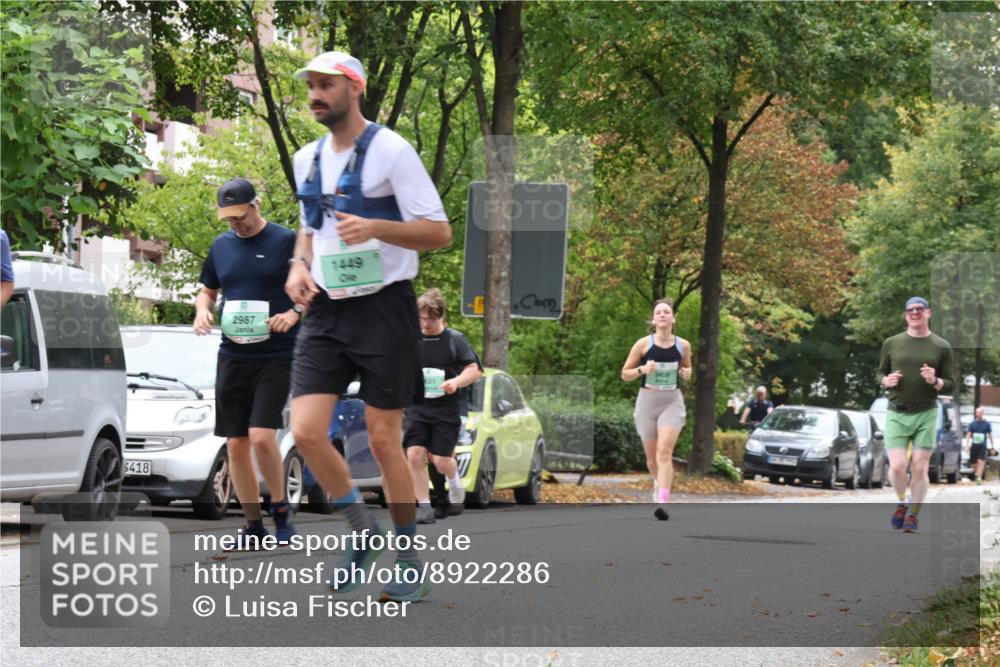 21.09.2025 - PSD Bank Halbmarathon Luisa Fischer http://msf.ph/oto/8922286 21.09.2025 12:08:40 Laufen 6418, 2987, 1449, 3409 meine-sportfotos.de