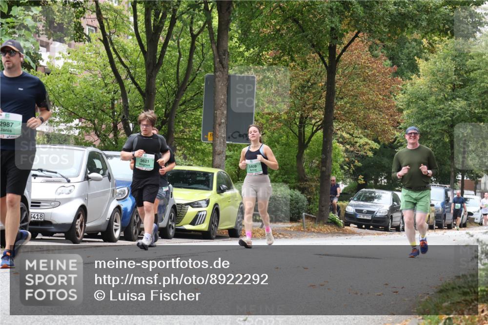 21.09.2025 - PSD Bank Halbmarathon Luisa Fischer http://msf.ph/oto/8922292 21.09.2025 12:08:41 Laufen 2987, 6418, 3621, 3409, 2956 meine-sportfotos.de