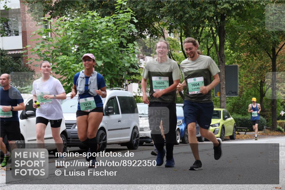 21.09.2025 - PSD Bank Halbmarathon Luisa Fischer http://msf.ph/oto/8922350 21.09.2025 12:09:08 Laufen 1214, 6418, 1605, 1604 meine-sportfotos.de