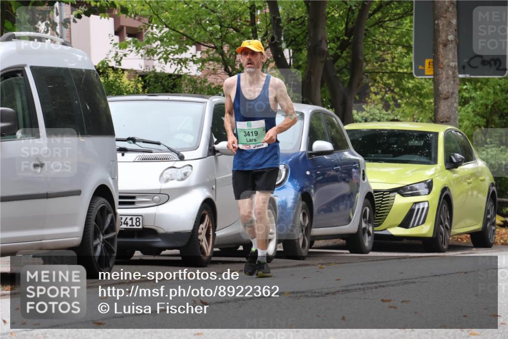 21.09.2025 - PSD Bank Halbmarathon Luisa Fischer http://msf.ph/oto/8922362 21.09.2025 12:09:12 Laufen 3418, 3419 meine-sportfotos.de