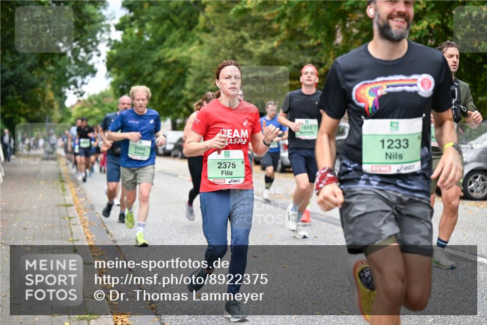 21.09.2025 - PSD Bank Halbmarathon Dr. Thomas Lammeyer http://msf.ph/oto/8922375 21.09.2025 10:41:50 Laufen 2565, 2375, 1611, 1233 meine-sportfotos.de