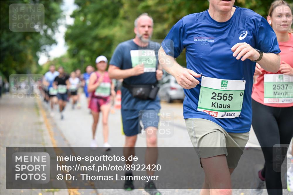 21.09.2025 - PSD Bank Halbmarathon Dr. Thomas Lammeyer http://msf.ph/oto/8922420 21.09.2025 10:41:52 Laufen 2025, 2565, 2537 meine-sportfotos.de