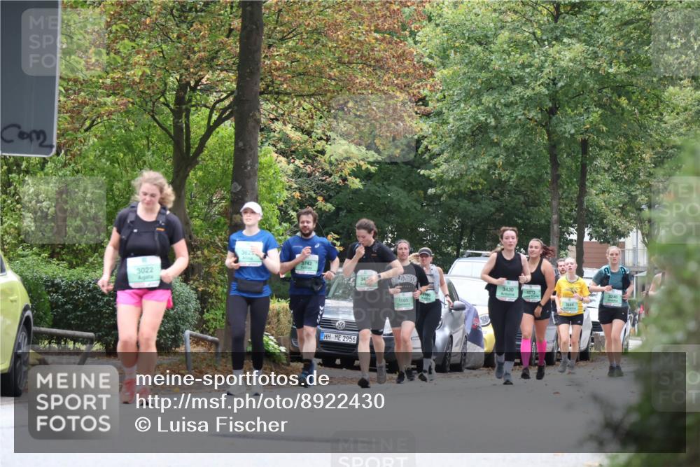 21.09.2025 - PSD Bank Halbmarathon Luisa Fischer http://msf.ph/oto/8922430 21.09.2025 12:09:26 Laufen 3742, 3022, 2956, 15, 1005, 1166, 3430, 1012, 3240, 3644 meine-sportfotos.de