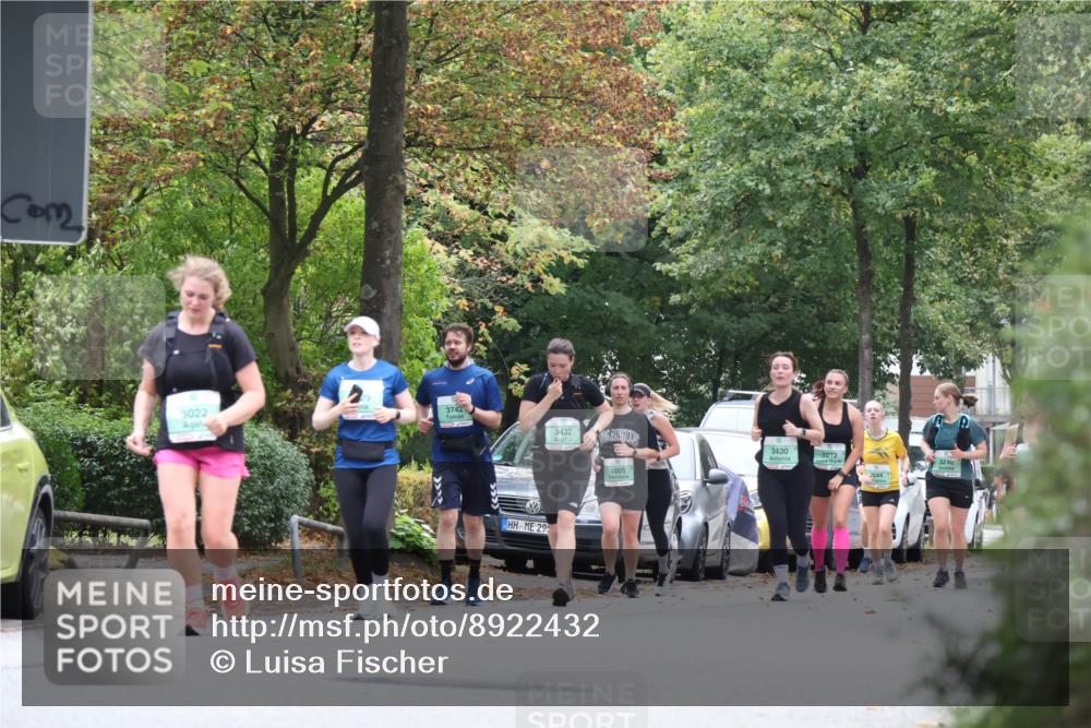 21.09.2025 - PSD Bank Halbmarathon Luisa Fischer http://msf.ph/oto/8922432 21.09.2025 12:09:26 Laufen 3742, 3022, 3432, 15, 3430, 1012, 29, 1005, 3246, 3644 meine-sportfotos.de