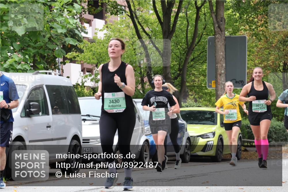 21.09.2025 - PSD Bank Halbmarathon Luisa Fischer http://msf.ph/oto/8922487 21.09.2025 12:09:38 Laufen 3418, 3430, 1005, 3644, 1012 meine-sportfotos.de