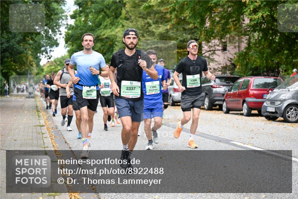 21.09.2025 - PSD Bank Halbmarathon Dr. Thomas Lammeyer http://msf.ph/oto/8922488 21.09.2025 10:41:56 Laufen 2411, 1564, 2337, 1395, 1396, 4925 meine-sportfotos.de