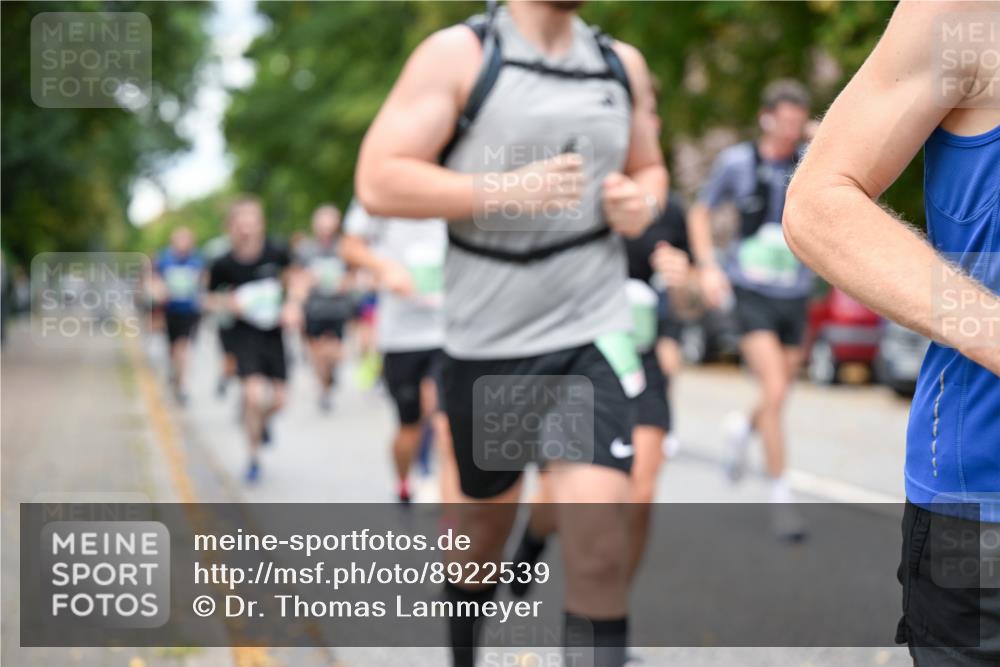 21.09.2025 - PSD Bank Halbmarathon Dr. Thomas Lammeyer http://msf.ph/oto/8922539 21.09.2025 10:41:59 Laufen  meine-sportfotos.de