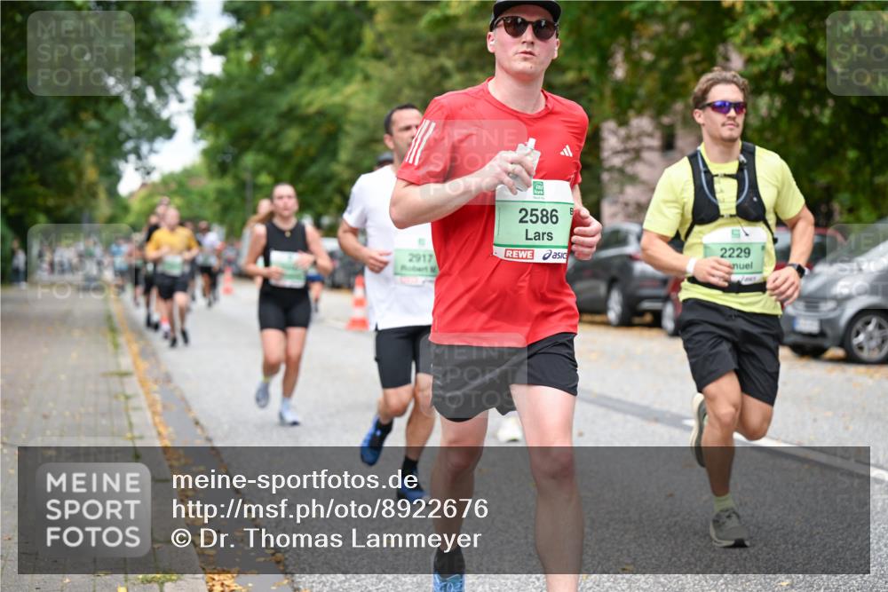 21.09.2025 - PSD Bank Halbmarathon Dr. Thomas Lammeyer http://msf.ph/oto/8922676 21.09.2025 10:42:07 Laufen 2586, 2917, 2229 meine-sportfotos.de