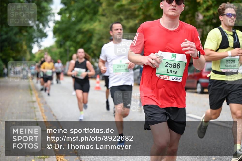 21.09.2025 - PSD Bank Halbmarathon Dr. Thomas Lammeyer http://msf.ph/oto/8922682 21.09.2025 10:42:08 Laufen 2917, 2586, 2229 meine-sportfotos.de