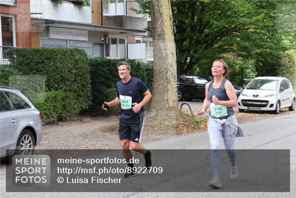21.09.2025 - PSD Bank Halbmarathon Luisa Fischer http://msf.ph/oto/8922709 21.09.2025 12:11:29 Laufen 3214, 3143, 1478 meine-sportfotos.de