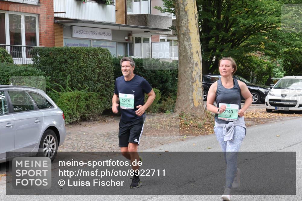 21.09.2025 - PSD Bank Halbmarathon Luisa Fischer http://msf.ph/oto/8922711 21.09.2025 12:11:30 Laufen 3214, 3143, 1478 meine-sportfotos.de