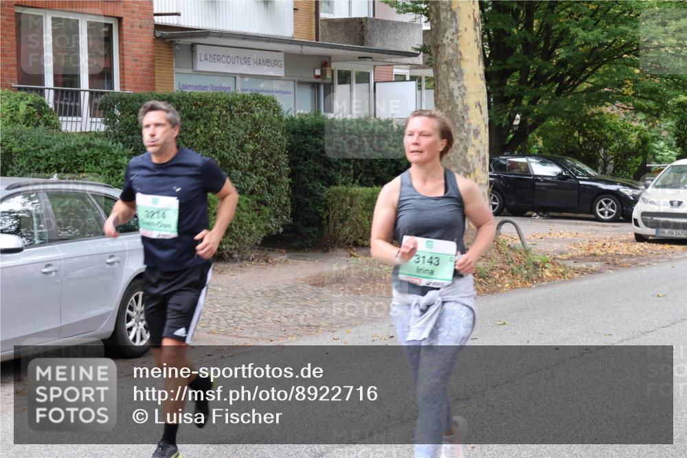 21.09.2025 - PSD Bank Halbmarathon Luisa Fischer http://msf.ph/oto/8922716 21.09.2025 12:11:31 Laufen 3214, 3143, 1478 meine-sportfotos.de