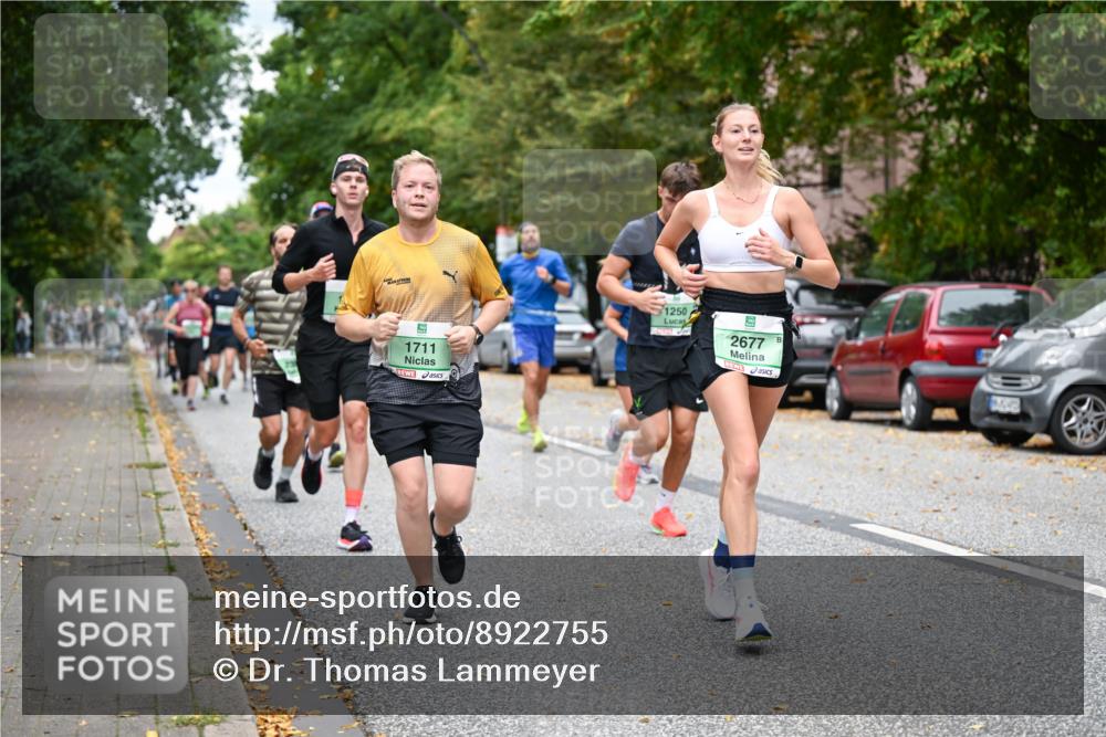 21.09.2025 - PSD Bank Halbmarathon Dr. Thomas Lammeyer http://msf.ph/oto/8922755 21.09.2025 10:42:12 Laufen 1711, 1250, 2677 meine-sportfotos.de