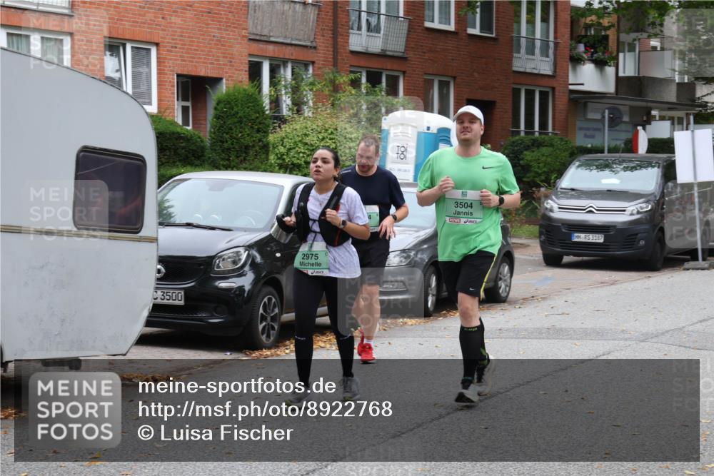 21.09.2025 - PSD Bank Halbmarathon Luisa Fischer http://msf.ph/oto/8922768 21.09.2025 12:12:10 Laufen 3500, 2975, 5, 3504, 3187 meine-sportfotos.de