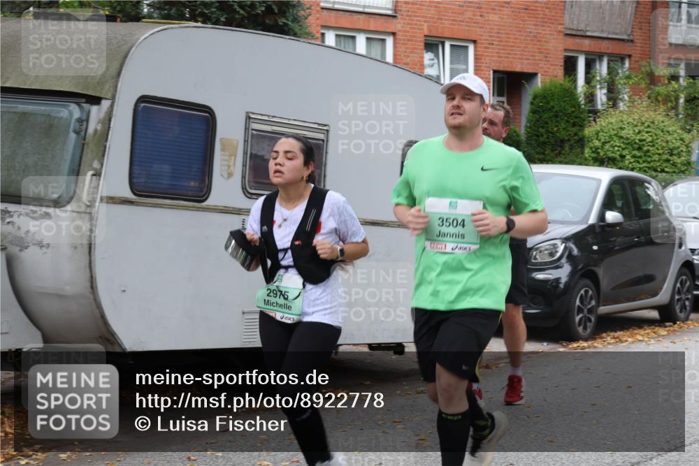 21.09.2025 - PSD Bank Halbmarathon Luisa Fischer http://msf.ph/oto/8922778 21.09.2025 12:12:11 Laufen 2975, 3504 meine-sportfotos.de