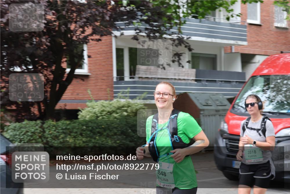 21.09.2025 - PSD Bank Halbmarathon Luisa Fischer http://msf.ph/oto/8922779 21.09.2025 12:13:14 Laufen 3548, 3518 meine-sportfotos.de