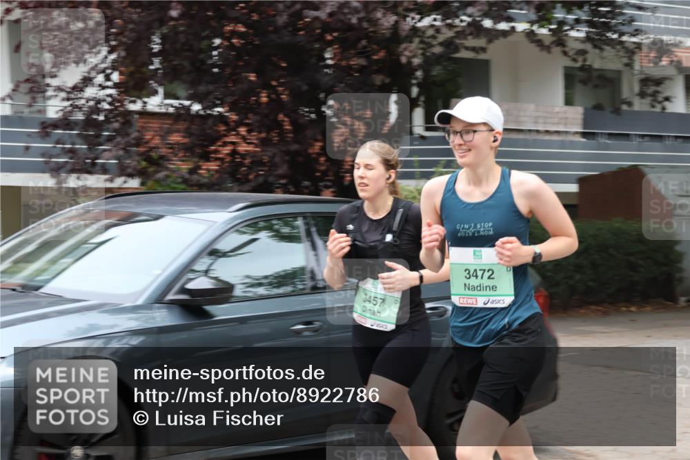 21.09.2025 - PSD Bank Halbmarathon Luisa Fischer http://msf.ph/oto/8922786 21.09.2025 12:13:24 Laufen 3457, 3472 meine-sportfotos.de