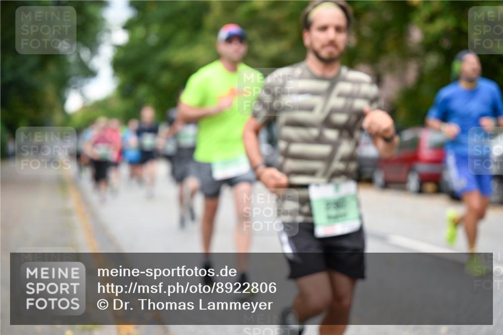 21.09.2025 - PSD Bank Halbmarathon Dr. Thomas Lammeyer http://msf.ph/oto/8922806 21.09.2025 10:42:15 Laufen  meine-sportfotos.de