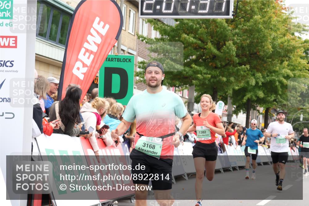 21.09.2025 - PSD Bank Halbmarathon Strokosch-Dieckow http://msf.ph/oto/8922814 21.09.2025 12:00:54 Ziel 1034, 1382, 2317, 2388, 2516, 2761, 2762, 2803, 3026, 3168, 3957 meine-sportfotos.de