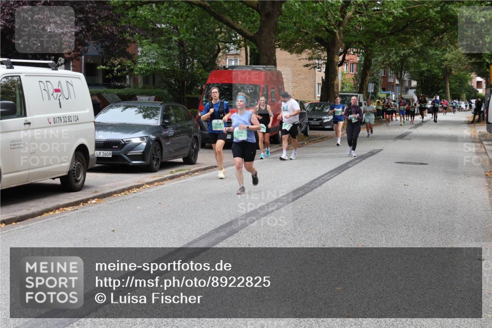 21.09.2025 - PSD Bank Halbmarathon Luisa Fischer http://msf.ph/oto/8922825 21.09.2025 12:13:56 Laufen 0179, 32, 82, 124, 2609, 3206 meine-sportfotos.de