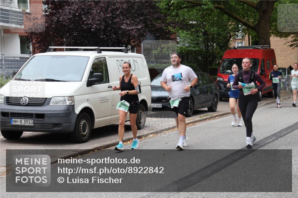 21.09.2025 - PSD Bank Halbmarathon Luisa Fischer http://msf.ph/oto/8922842 21.09.2025 12:14:02 Laufen 3910, 3353, 04, 3882, 296, 2609 meine-sportfotos.de