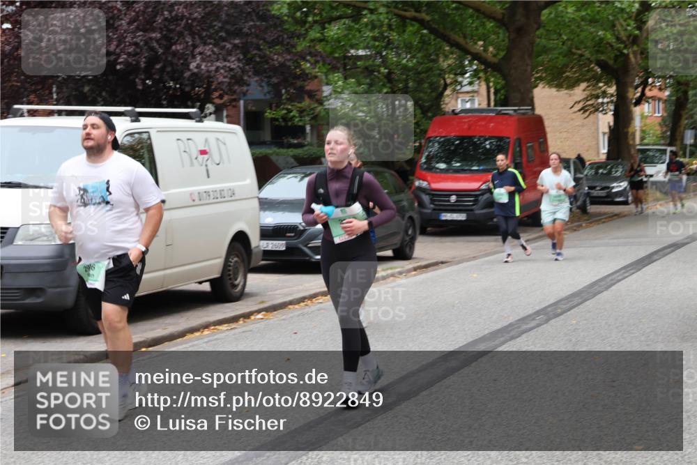 21.09.2025 - PSD Bank Halbmarathon Luisa Fischer http://msf.ph/oto/8922849 21.09.2025 12:14:03 Laufen 296, 0179, 3082, 104, 2609 meine-sportfotos.de
