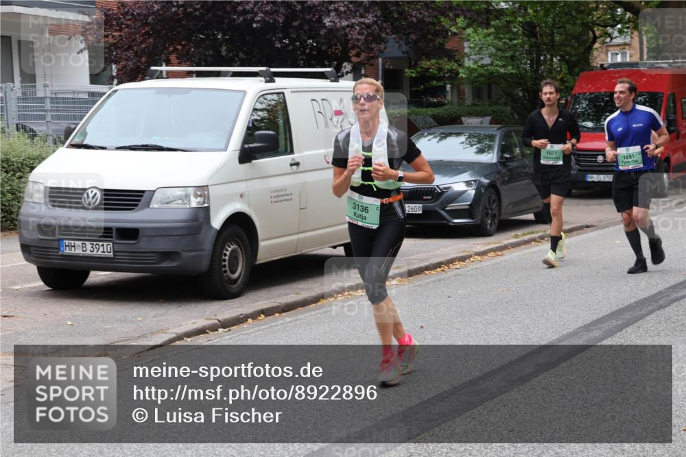 21.09.2025 - PSD Bank Halbmarathon Luisa Fischer http://msf.ph/oto/8922896 21.09.2025 12:14:18 Laufen 3910, 3136, 2609, 1677, 6700, 1681 meine-sportfotos.de