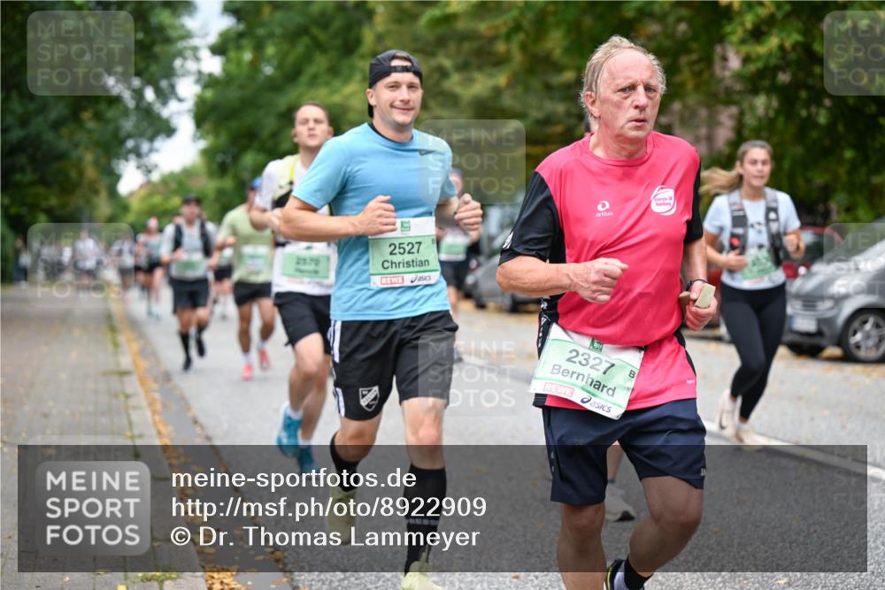 21.09.2025 - PSD Bank Halbmarathon Dr. Thomas Lammeyer http://msf.ph/oto/8922909 21.09.2025 10:42:21 Laufen 2527, 2327 meine-sportfotos.de