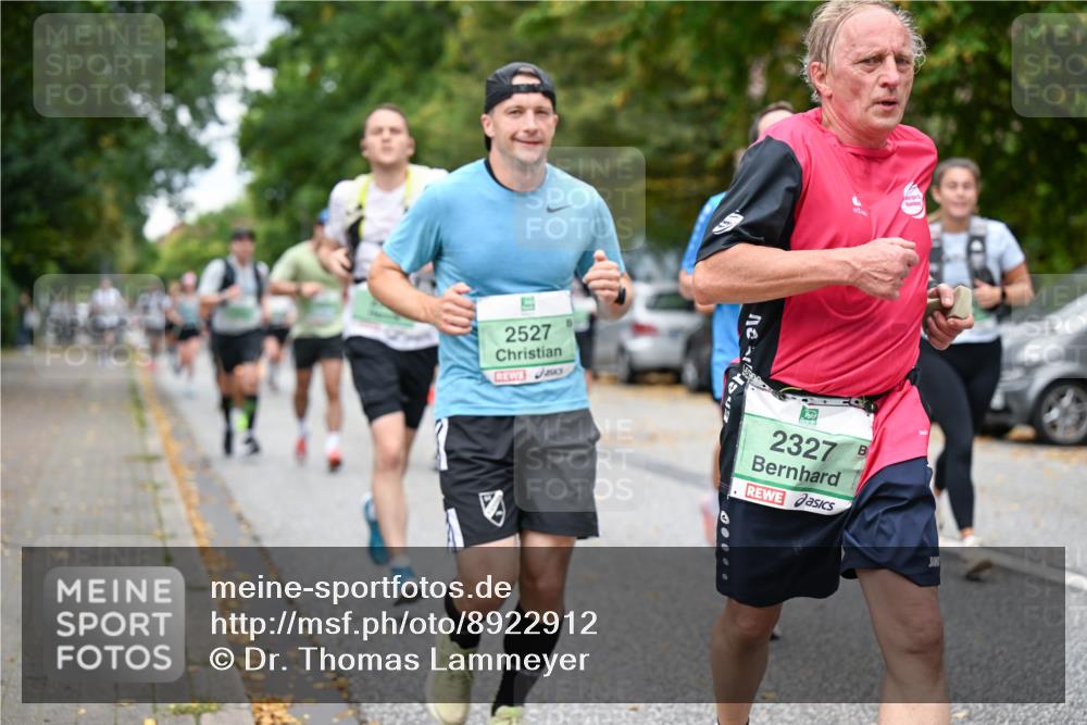 21.09.2025 - PSD Bank Halbmarathon Dr. Thomas Lammeyer http://msf.ph/oto/8922912 21.09.2025 10:42:21 Laufen 2527, 2327 meine-sportfotos.de