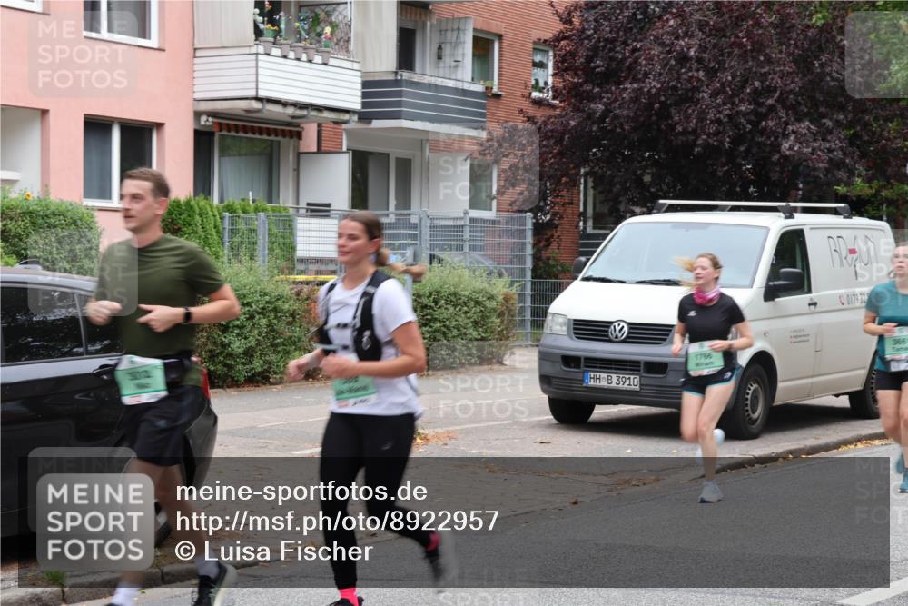 21.09.2025 - PSD Bank Halbmarathon Luisa Fischer http://msf.ph/oto/8922957 21.09.2025 12:14:37 Laufen 1786, 3910, 0179, 32 meine-sportfotos.de