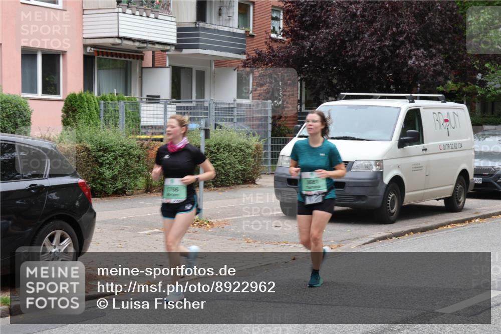 21.09.2025 - PSD Bank Halbmarathon Luisa Fischer http://msf.ph/oto/8922962 21.09.2025 12:14:38 Laufen 0179, 32, 82, 124 meine-sportfotos.de