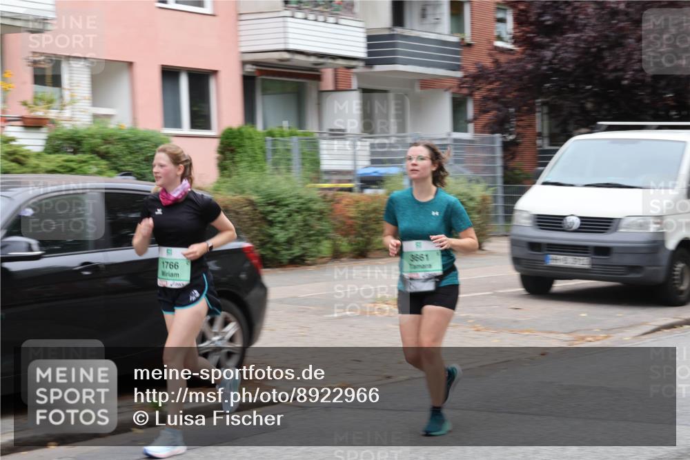 21.09.2025 - PSD Bank Halbmarathon Luisa Fischer http://msf.ph/oto/8922966 21.09.2025 12:14:39 Laufen 1766, 3661 meine-sportfotos.de