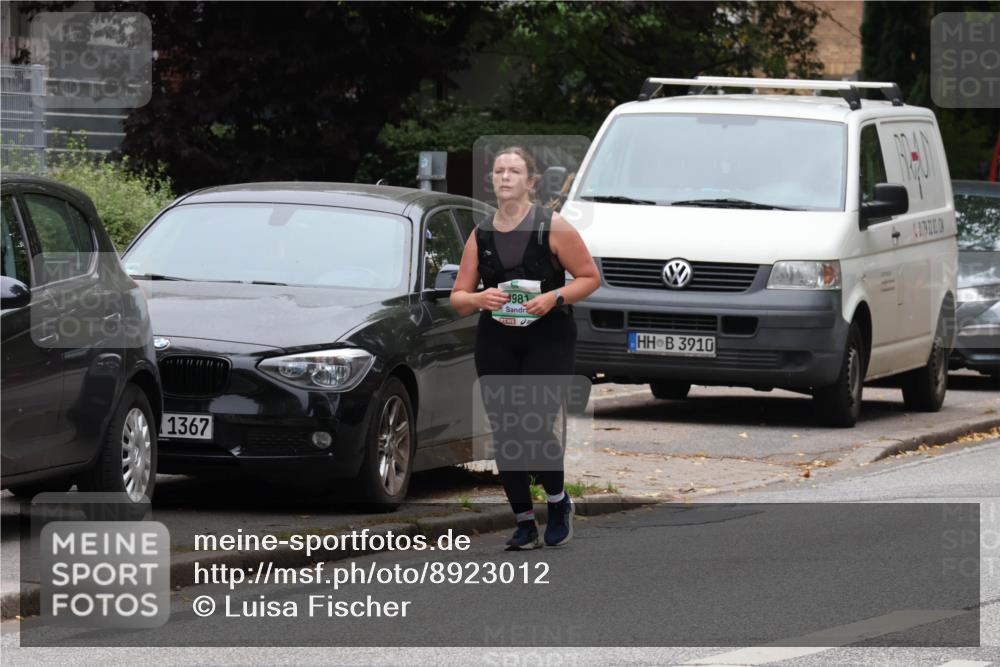 21.09.2025 - PSD Bank Halbmarathon Luisa Fischer http://msf.ph/oto/8923012 21.09.2025 12:15:14 Laufen 1367, 3981, 3910 meine-sportfotos.de