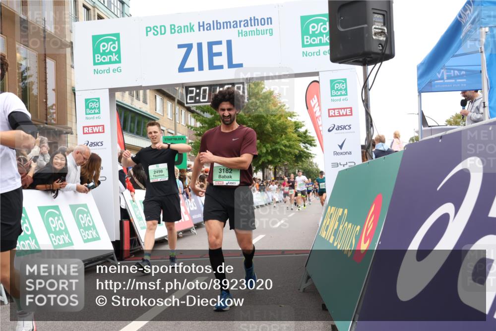 21.09.2025 - PSD Bank Halbmarathon Strokosch-Dieckow http://msf.ph/oto/8923020 21.09.2025 12:01:22 Ziel 2093, 2498, 2597, 2661, 3083, 3182, 3956 meine-sportfotos.de