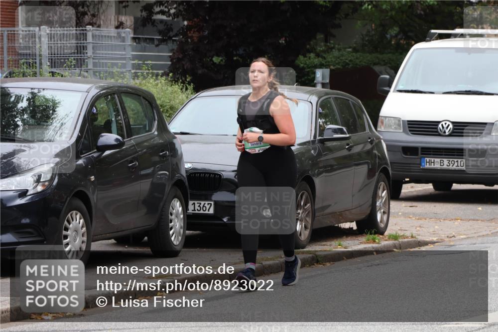 21.09.2025 - PSD Bank Halbmarathon Luisa Fischer http://msf.ph/oto/8923022 21.09.2025 12:15:15 Laufen 1367, 3910 meine-sportfotos.de