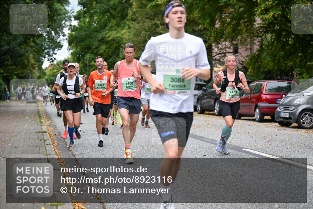 21.09.2025 - PSD Bank Halbmarathon Dr. Thomas Lammeyer http://msf.ph/oto/8923116 21.09.2025 10:42:32 Laufen 2420, 9, 1600, 2552, 3088, 2473, 4915 meine-sportfotos.de